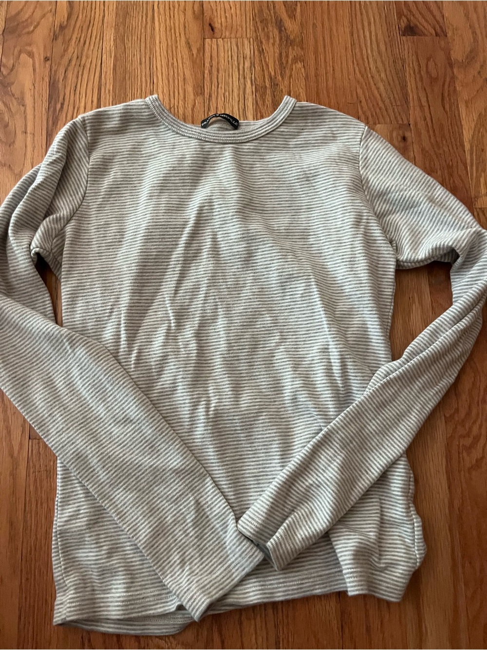 Brandy Melville Gray and White Striped Long Sleeve Tee